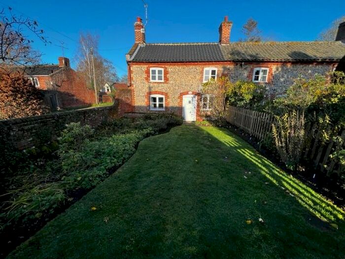 3 Bedroom Property To Rent In The Street, Ingworth, Norwich, NR11