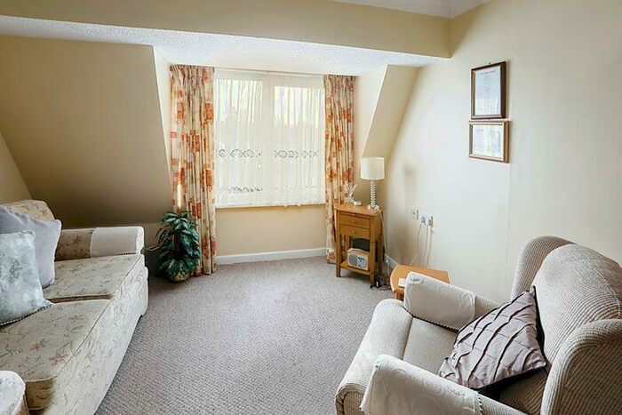 1 Bedroom Flat For Sale In Homepoint House, Southampton, SO18