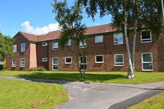 Studio To Rent In Westmoore Court, Westdale Lane West, Mapperley, Nottinghamshire, NG3