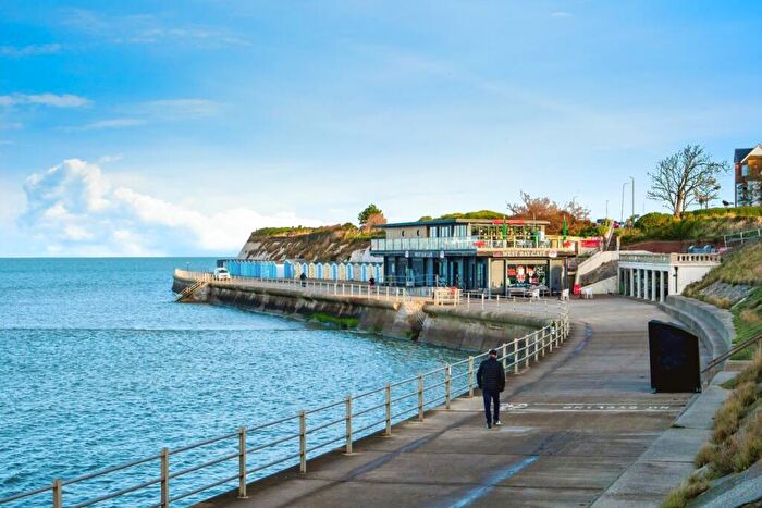 1 Bedroom Apartment For Sale In Sea Road, Westgate-on-Sea, CT8