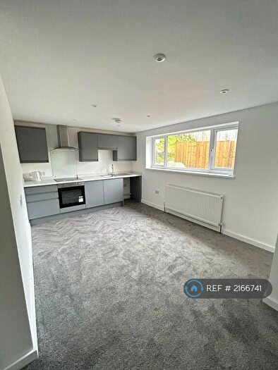 1 Bedroom Flat To Rent In Howard Road, Plymouth, PL9