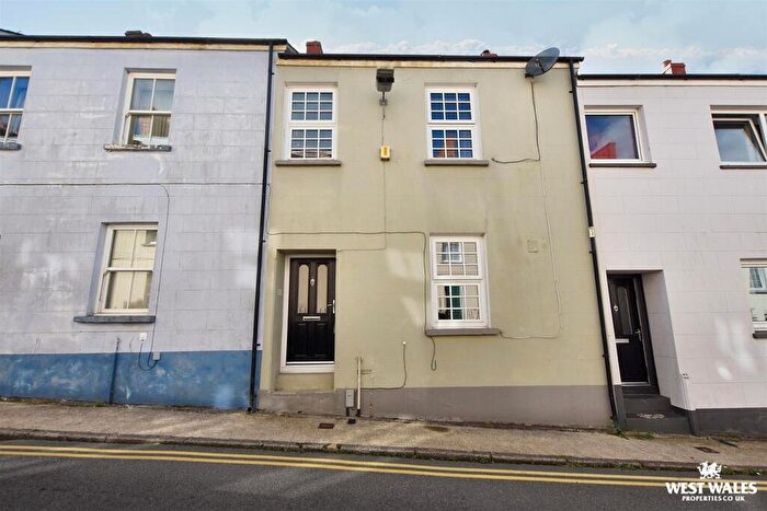 3 Bedroom Terraced House For Sale In Haverfordwest, SA61
