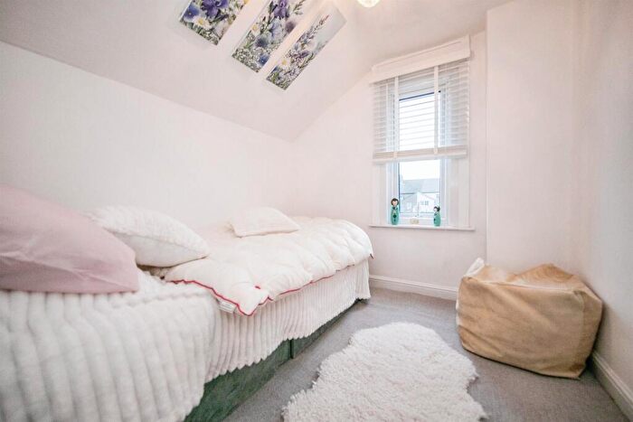 3 Bedroom Terraced House For Sale In Hamilton Street, Harwich, CO12
