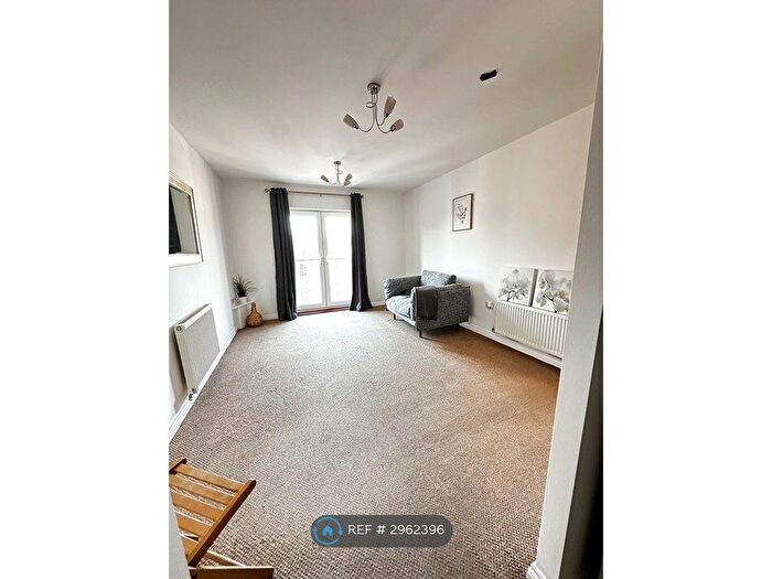 2 Bedroom Flat To Rent In Alfreton Road, Derby, DE21