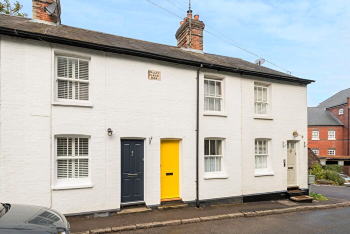2 Bedroom Terraced House For Sale In Lower Eashing, Godalming, GU7