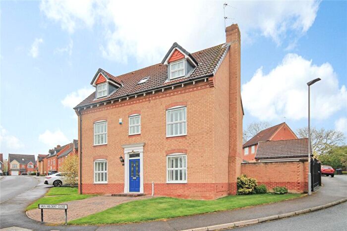 5 Bedroom Detached House To Rent In Van Mildert Close, Bishop Auckland, Durham, DL14