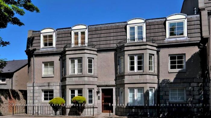 2 Bedroom Flat To Rent In Flat Holburn View, Fonthill Road, AB11