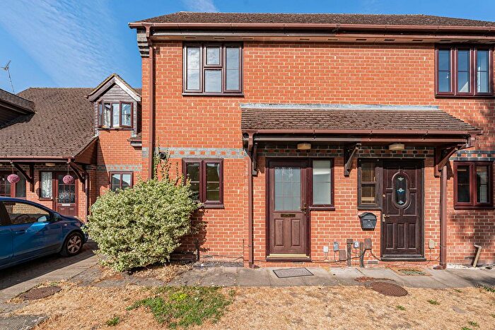 2 Bedroom End Of Terrace House For Sale In Steventon, Abingdon, OX13