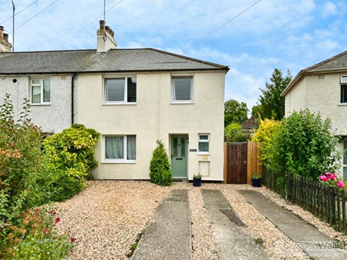 3 Bedroom End Of Terrace House For Sale In New Cross Road, Stamford, PE9