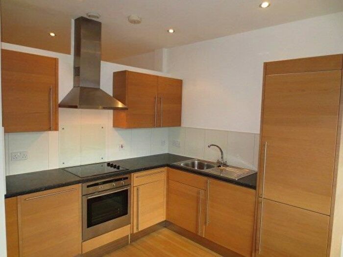1 Bedroom Flat To Rent In Copperas Street, Manchester, M4