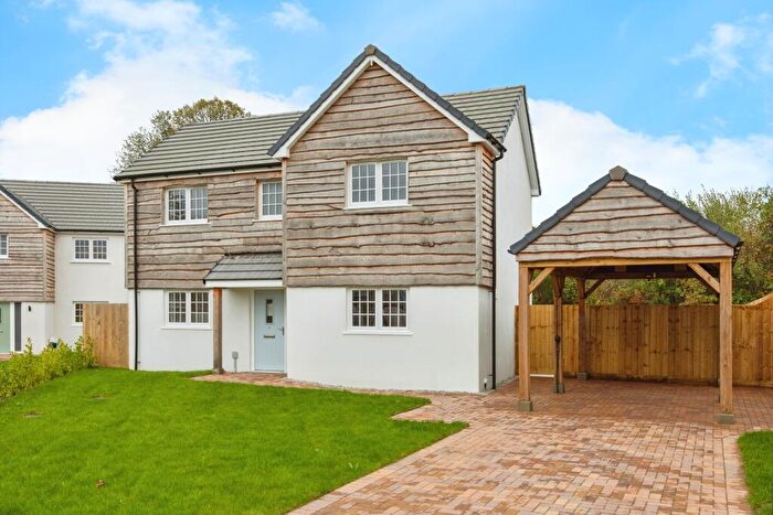 3 Bedroom Detached House For Sale In Turnpike Drive, Bugle, St. Austell, Cornwall, PL26