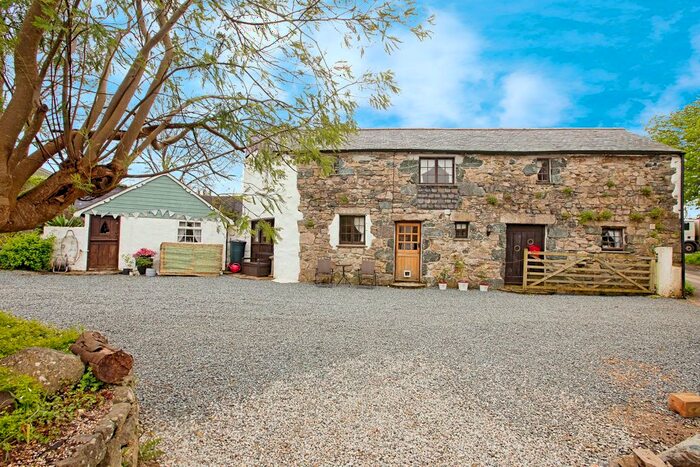 3 Bedroom Barn Conversion For Sale In St. Keverne, Helston, Cornwall, TR12