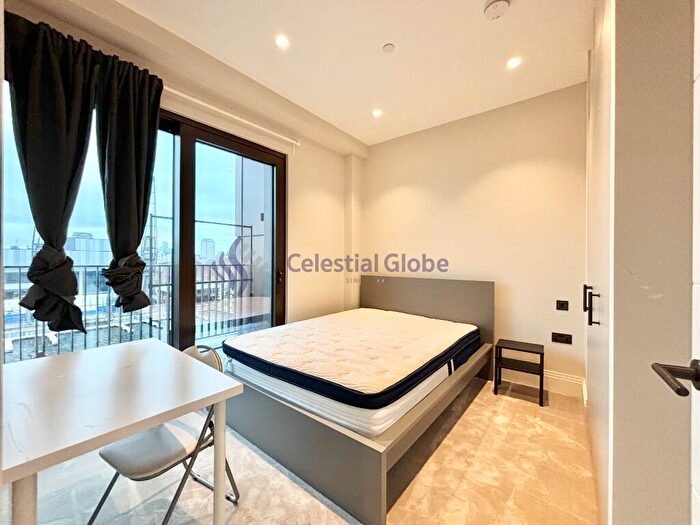 2 Bedroom Flat To Rent In Selsdon Way, London, E14