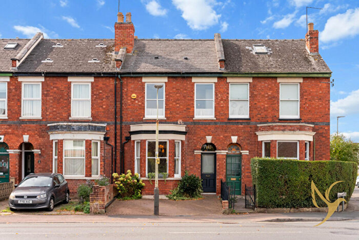 3 Bedroom Terraced House For Sale In , Cheltenham. Arle Road, Cheltenham, GL51