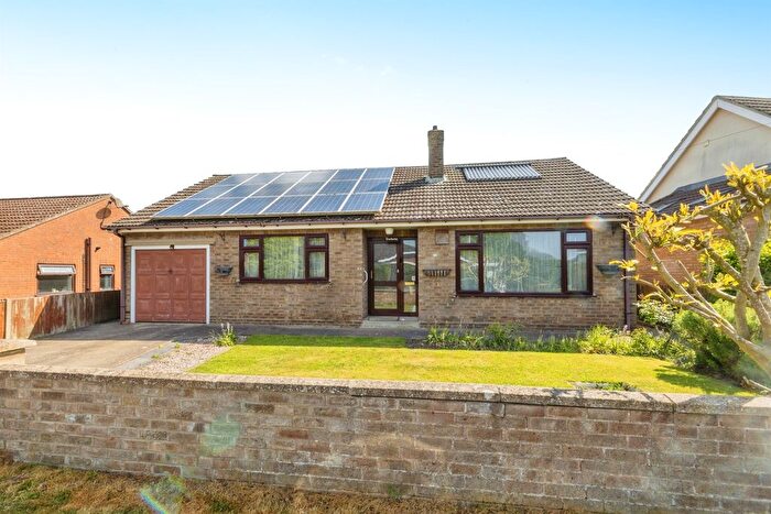 3 Bedroom Detached Bungalow For Sale In Abbey Road, Bardney, Lincoln, LN3
