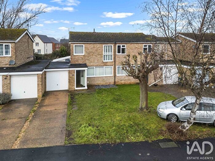 3 Bedroom Semi Detached House For Sale In Meadow Court, Littleport, Cambridgeshire, CB6