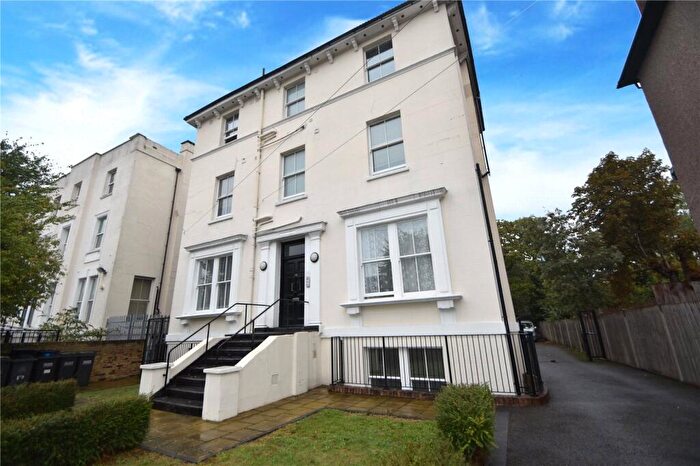 2 Bedroom Apartment To Rent In Lennard Road, Croydon, Surrey, CR0