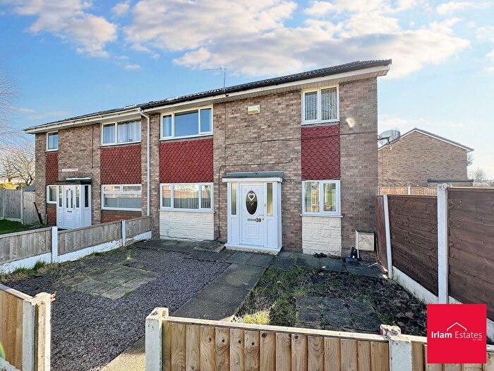 4 Bedroom Semi-Detached House For Sale In Dunlin Drive, Irlam, M44