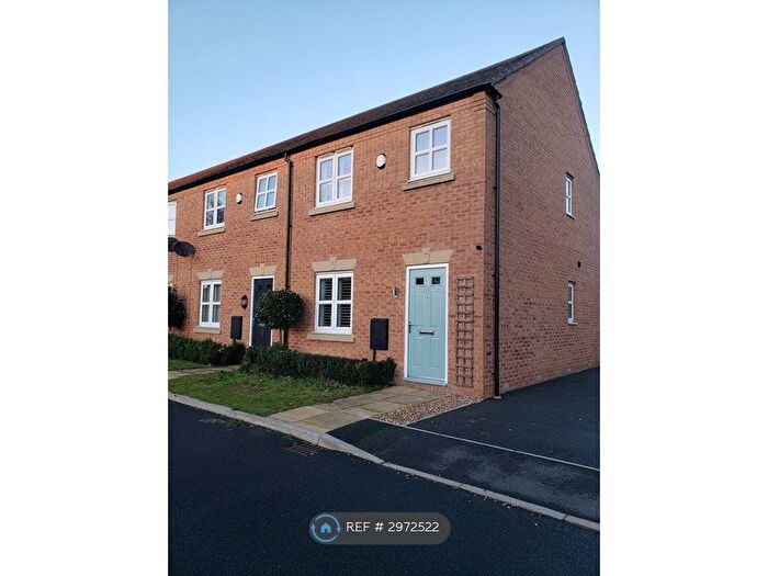 3 Bedroom End Of Terrace House To Rent In Avocet Avenue, Liverpool, L19