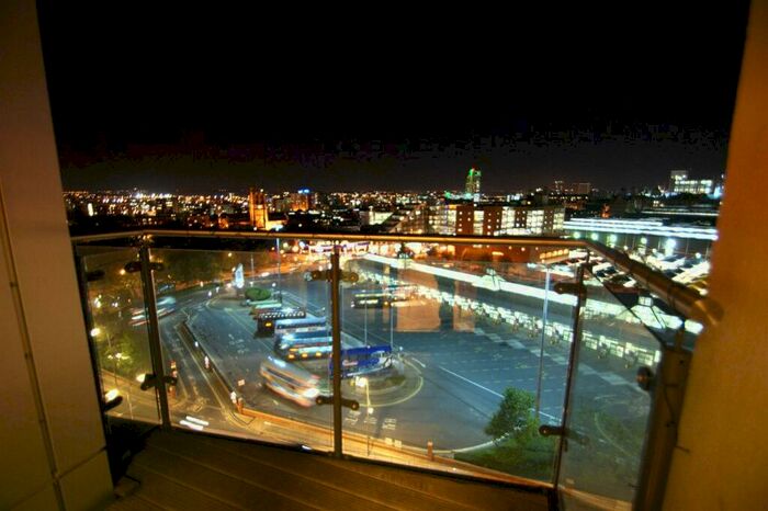 2 Bedroom Flat To Rent In Skyline, St Peters Street, Leeds, LS9