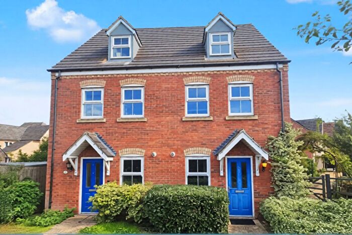 3 Bedroom Semi-Detached House To Rent In Over Road, Longstanton, Cambs, CB24