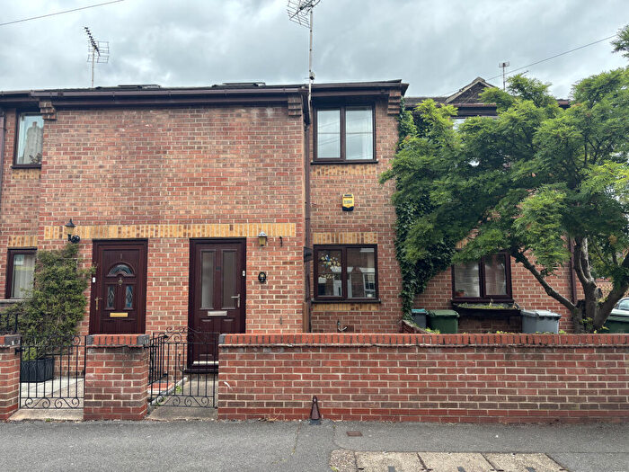 2 Bedroom Semi Detached House To Rent In Charlotte Close, Newark, Nottinghamshire, NG24