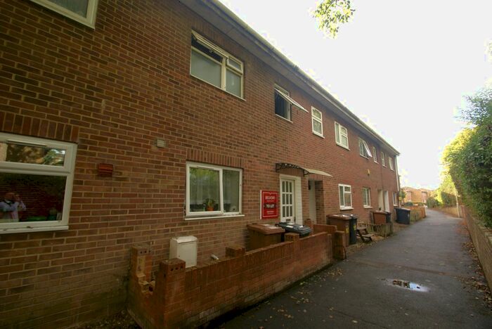 3 Bedroom Terraced House To Rent In Galahad Close, King Arthurs Way, Andover, SP10