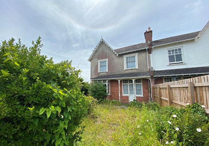 3 Bedroom Semi Detached House For Sale In Studley Road, Torquay, Devon, TQ1