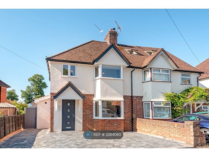 5 Bedroom Semi-Detached House To Rent In Hillview Crescent, Guildford, GU2