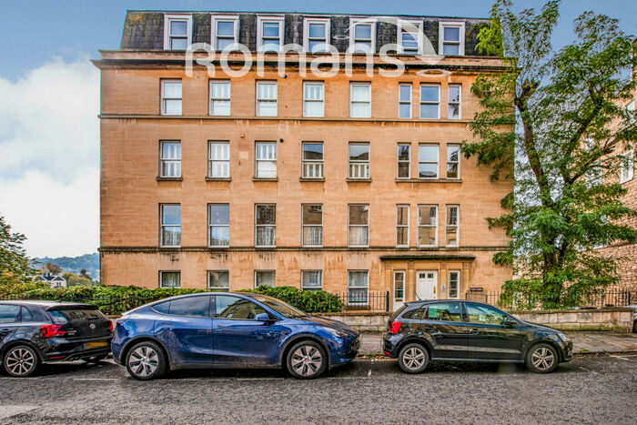 3 Bedroom Flat To Rent In Daniel Street, BA2