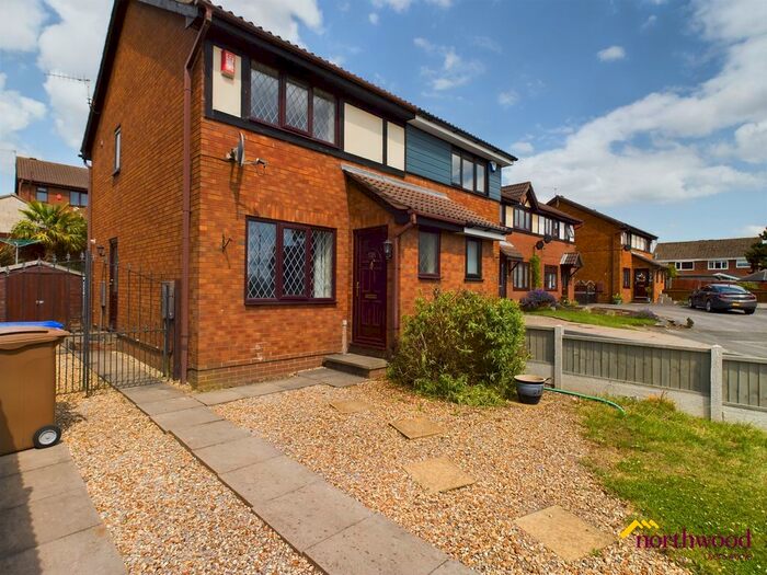 2 Bedroom Semi Detached House For Sale In Merton Street, Longton, ST3