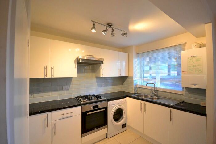 1 Bedroom Flat To Rent In Halford Place, London, W7