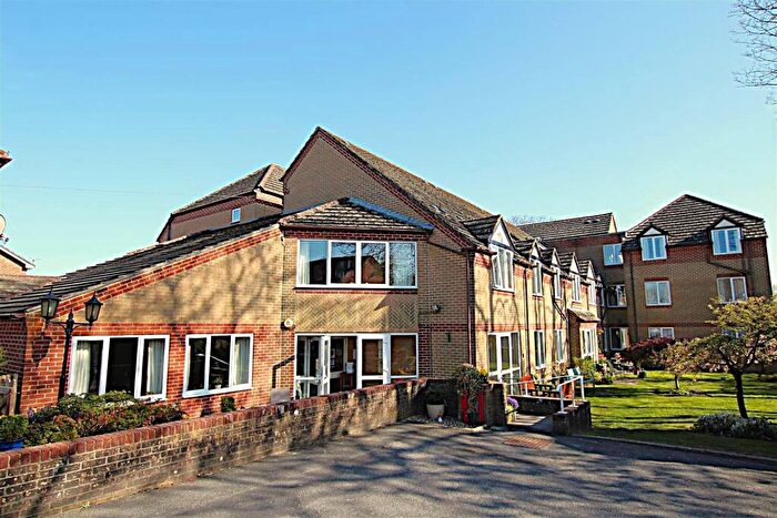 2 Bedroom Retirement Property For Sale In Mortimers Lane, Fair Oak, Eastleigh, SO50