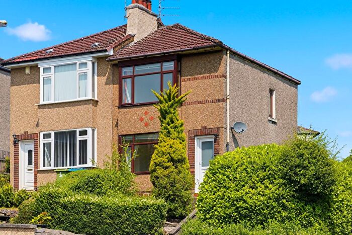 3 Bedroom Semi Detached House For Sale In Elgin Gardens, Clarkston, G76