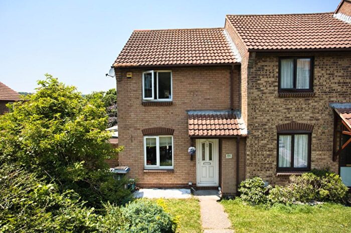 2 Bedroom End Of Terrace House For Sale In Christchurch Way, Dover, CT16