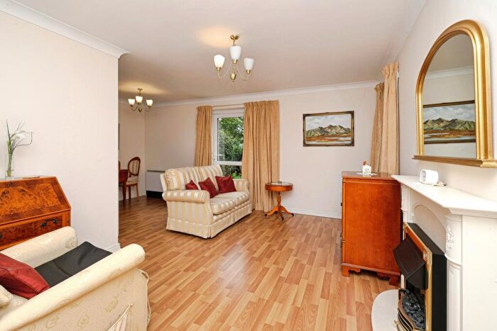 2 Bedroom Apartment For Sale In Roby Court, Liverpool, L36
