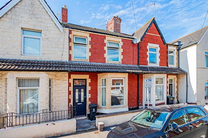 3 Bedroom House To Rent In York Street, Canton, CF5