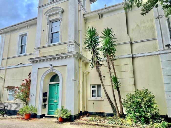 1 Bedroom Flat To Rent In Kentisknowle, Kents Road, Torquay, TQ1