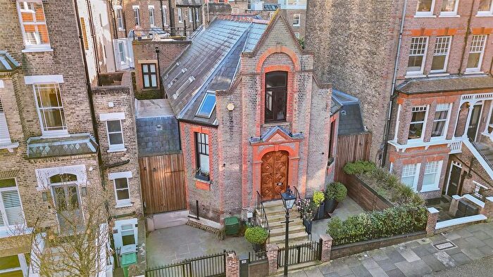 4 Bedroom Detached House For Sale In Denning Road, Hampstead, London, NW3