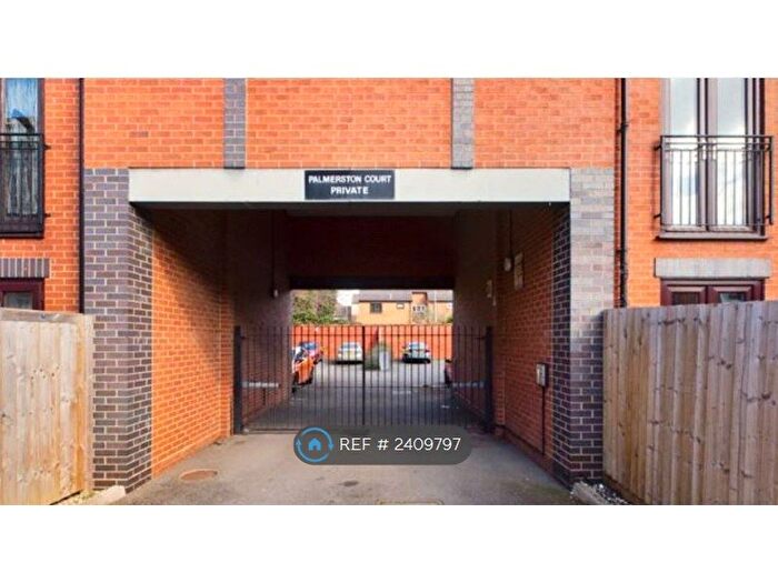 1 Bedroom Flat To Rent In Palmerston Court, Northampton, NN1