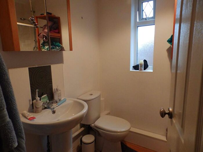 2 Bedroom Semi-Detached House To Rent In Ann Close, Ellesmere Port, Cheshire, CH66
