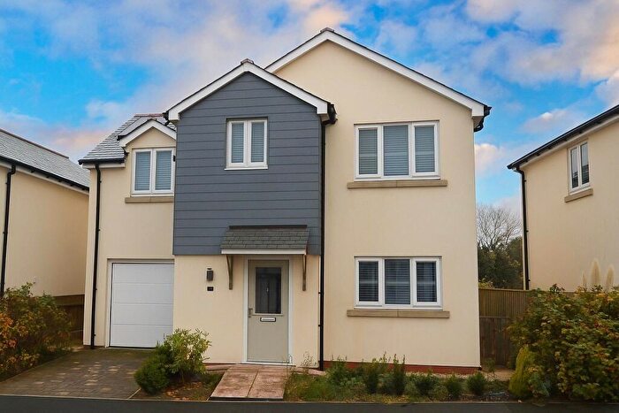 4 Bedroom Detached House For Sale In Schoolhayes, Cross Roads, Devon, EX20