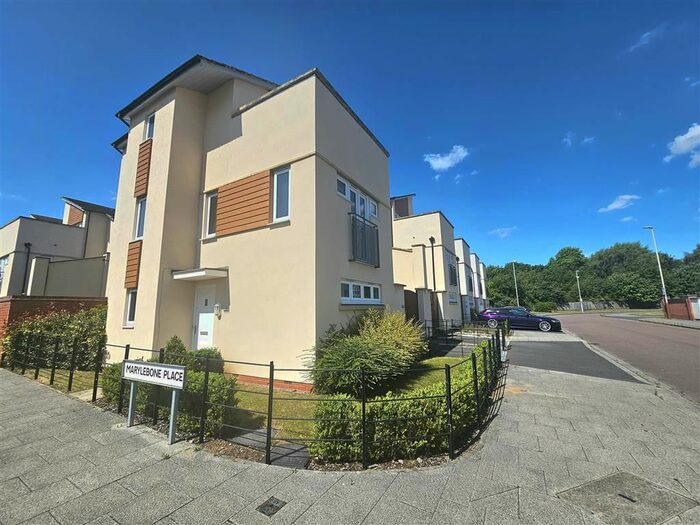 3 Bedroom Detached House To Rent In Marylebone Place, Leicester, LE2