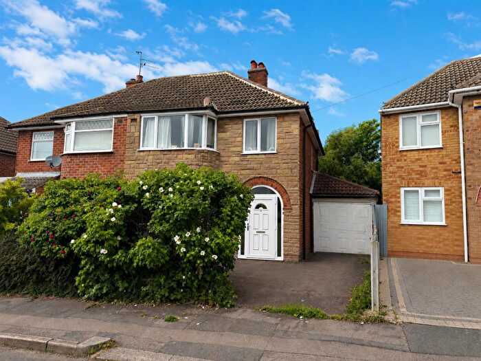 3 Bedroom Semi Detached House For Sale In Ingleby Road, Wigston, LE18