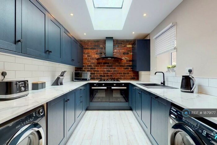 7 Bedroom Terraced House To Rent In Alderson Road, Liverpool, L15