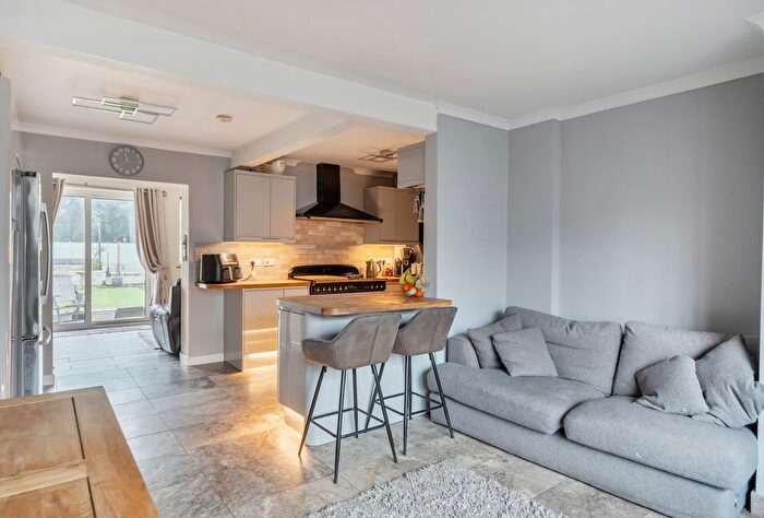 3 Bedroom Semi-detached House For Sale In Bradley Avenue, Winterbourne, Bristol, Gloucestershire, BS36