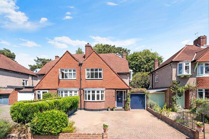 3 Bedroom Semi Detached House For Sale In Ewell Park Way, Stoneleigh, KT17