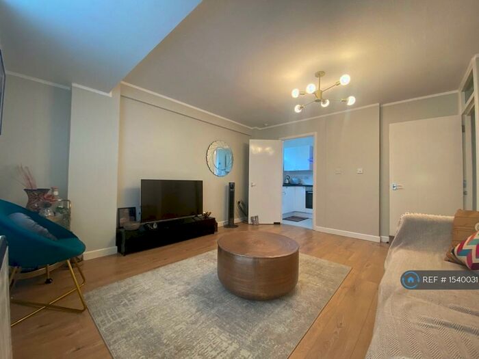 1 Bedroom Flat To Rent In Nightingale Court, London, SE19