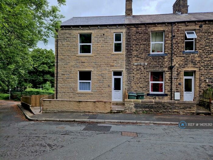 1 Bedroom Flat To Rent In Eelholme View Street, Keighley, BD20