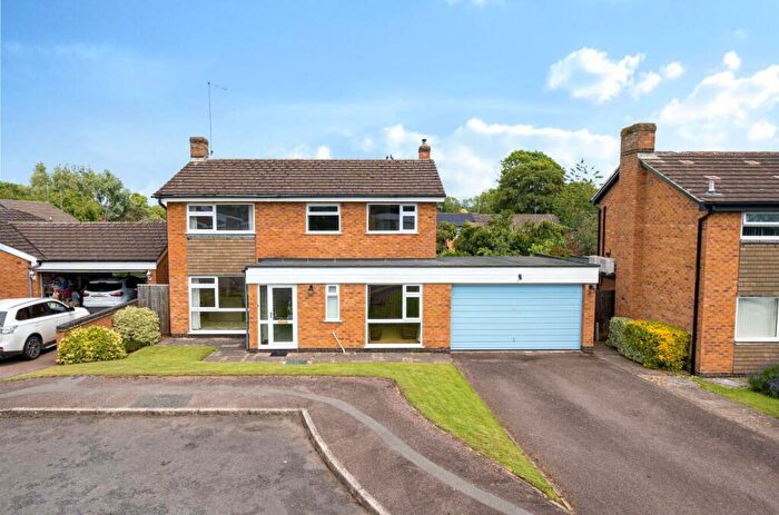 4 Bedroom House For Sale In Grovelands, Daventry, NN11